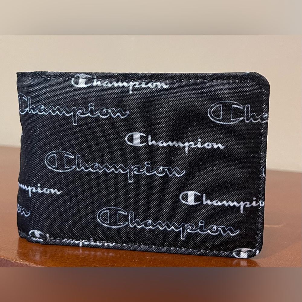 Men’s Champion Wallet